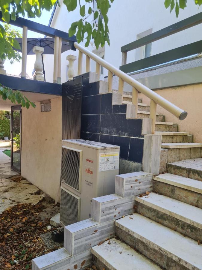 Residence Miranda Дижон Екстериор снимка