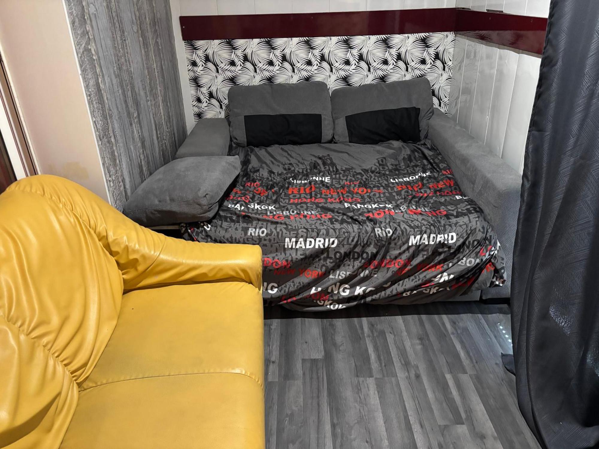 Residence Miranda Дижон Екстериор снимка